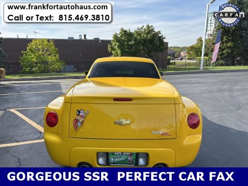 Used 2003 Chevrolet SSR w/ Preferred Equipment Group image 10