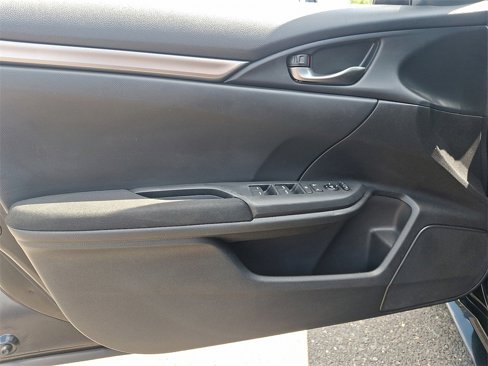 Used 2017 Honda Civic Sport image 12