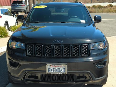 Used 2019 Jeep Grand Cherokee Laredo image 8
