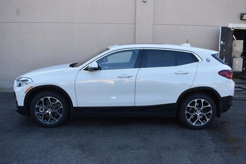 Used 2023 BMW X2 xDrive28i w/ Premium Package 2 image 8
