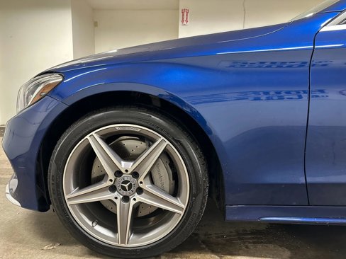 Used 2018 Mercedes-Benz C 300 4MATIC Sedan w/ AMG Line image 4