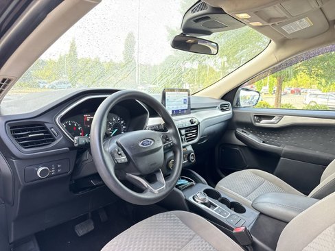 Used 2020 Ford Escape SE image 10