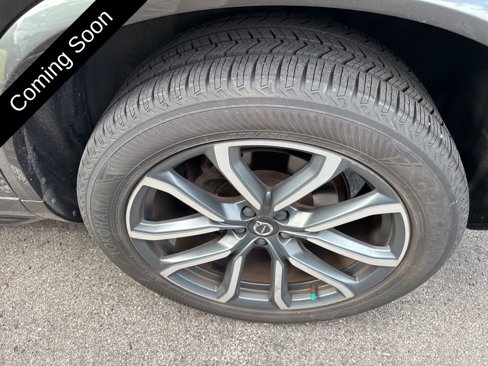 Used 2018 Volvo XC90 T5 Momentum w/ Convenience Package image 23