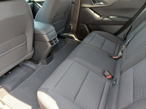 Used 2025 Chevrolet Equinox LT w/ Safety and Technology Package image 27