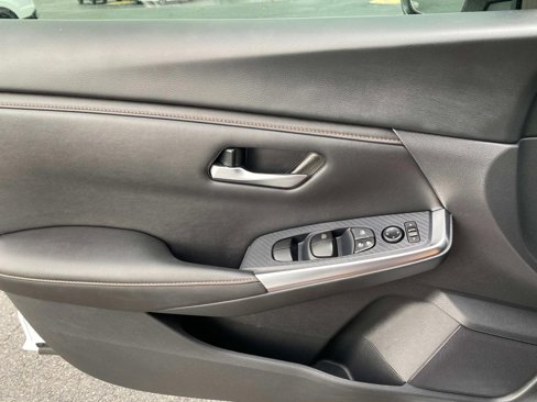 Used 2023 Nissan Sentra SR image 17