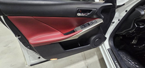 Used 2016 Lexus IS 350 AWD image 14