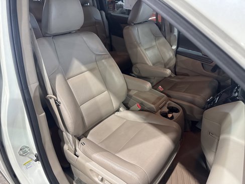 Used 2016 Honda Odyssey SE image 34