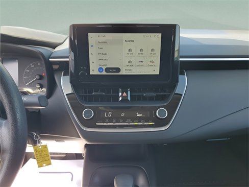 Used 2024 Toyota Corolla LE image 15