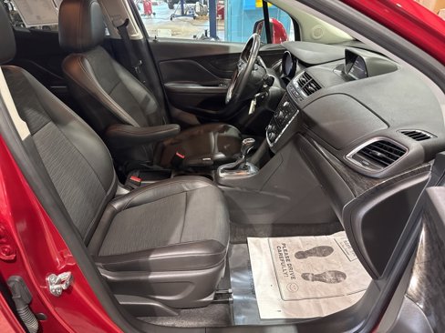 Used 2015 Buick Encore FWD image 23