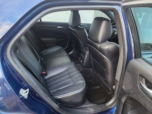 Used 2014 Chrysler 300 S image 8