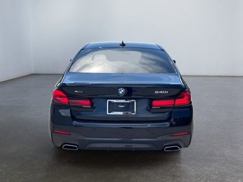 Used 2023 BMW 540i xDrive w/ M Sport Package image 4