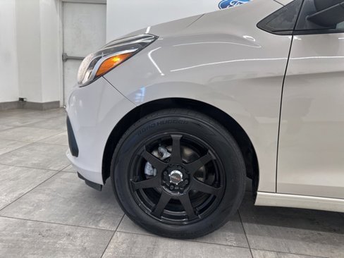 Used 2018 Chevrolet Spark LS image 40