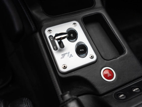 Used 2005 Ferrari 612 Scaglietti image 22