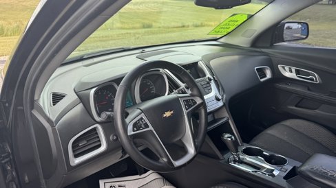 Used 2017 Chevrolet Equinox LT w/ Convenience Package image 13