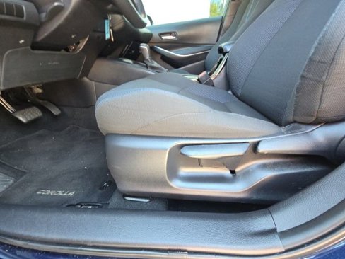 Used 2022 Toyota Corolla SE image 16