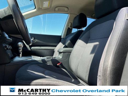 Used 2013 Nissan Rogue SV image 10