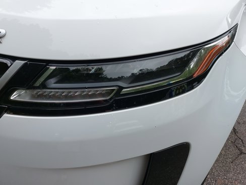 Used 2023 Land Rover Range Rover Evoque S image 33