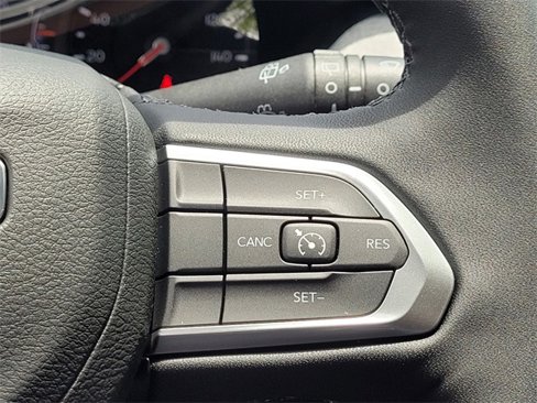 New 2025 Jeep Compass Latitude image 23