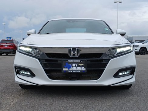 Used 2018 Honda Accord Sport image 32
