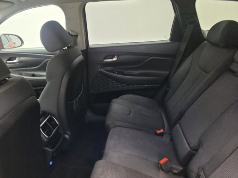Used 2019 Hyundai Santa Fe SE image 18