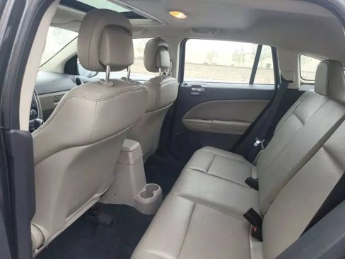Used 2011 Dodge Caliber Uptown image 12