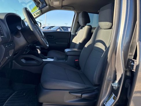 Used 2022 Nissan Frontier S w/ Technology Package image 14
