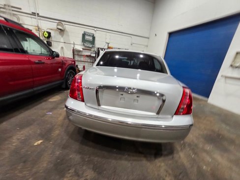 Used 2007 Kia Amanti w/ Leather Pkg image 5
