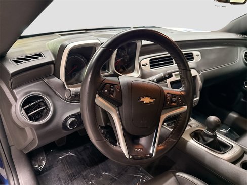 Used 2012 Chevrolet Camaro SS image 9