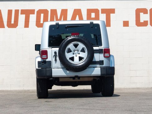 Used 2012 Jeep Wrangler Sahara image 6