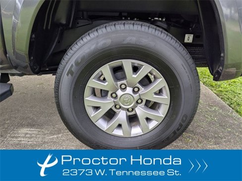 Used 2019 Toyota Tacoma SR5 image 14