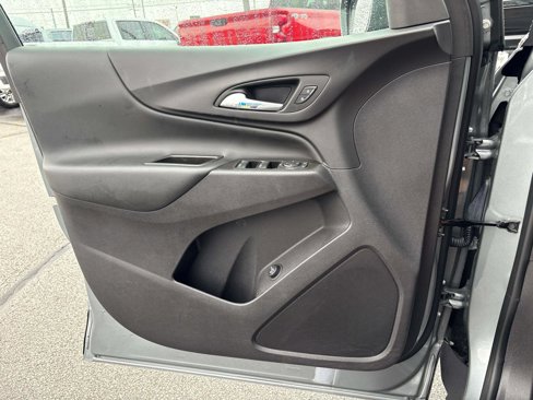 Used 2024 Chevrolet Equinox LT image 15