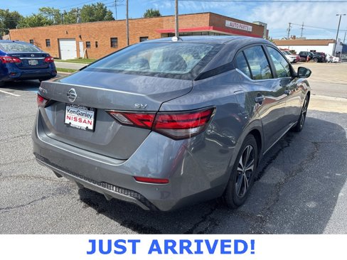 Used 2022 Nissan Sentra SV image 7