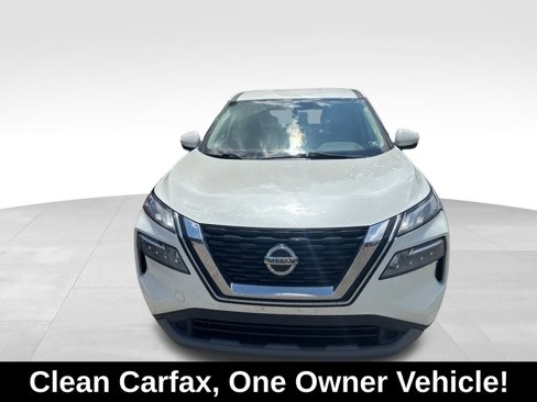 Used 2021 Nissan Rogue SV image 3