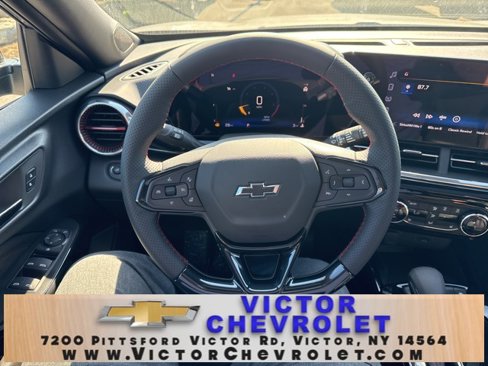 New 2025 Chevrolet Trax LT image 15