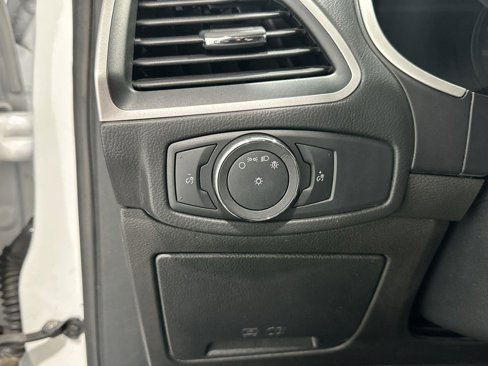 Used 2018 Ford Edge SEL w/ Equipment Group 201A image 18