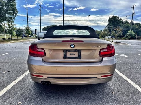 Used 2017 BMW 230i Convertible image 6