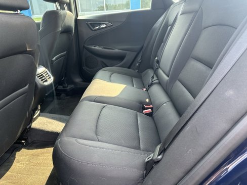 Used 2018 Chevrolet Malibu LT image 18
