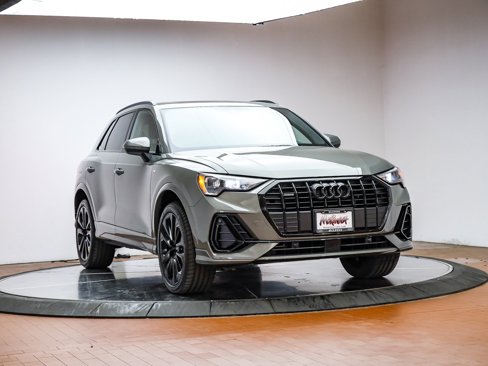 Used 2021 Audi Q3 2.0T Premium w/ Convenience Package image 3