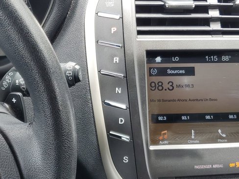 Used 2018 Lincoln MKC Premiere image 25