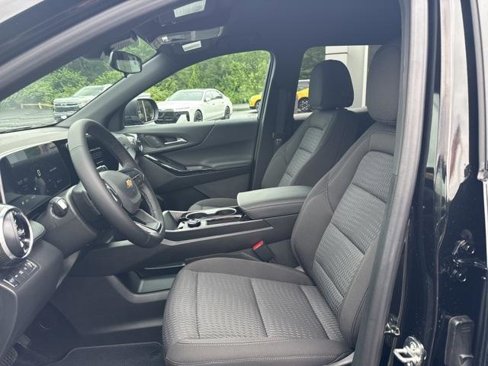 New 2026 Chevrolet Equinox LT image 9