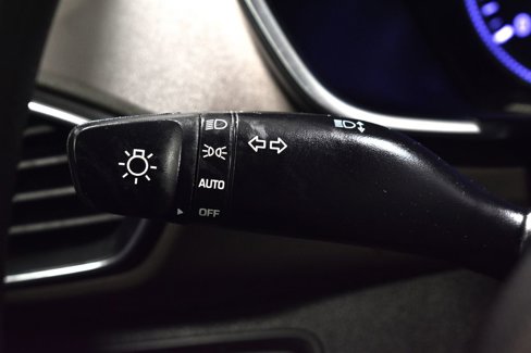 Used 2019 Hyundai Santa Fe SE image 17