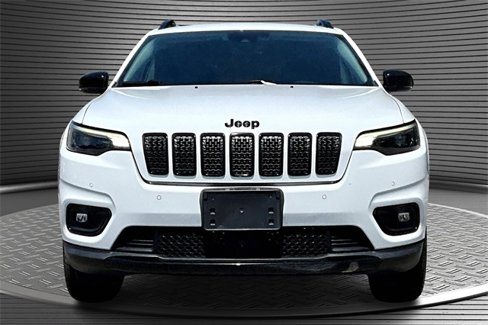 Used 2023 Jeep Cherokee Altitude Lux image 2