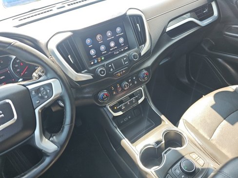 Used 2023 GMC Terrain SLT image 21