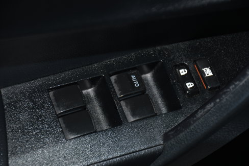 Used 2016 Toyota Corolla S image 11