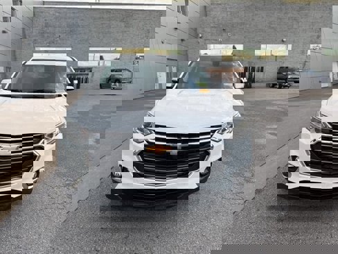 Certified 2019 Chevrolet Traverse LT image 2