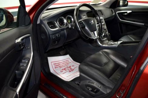 Used 2012 Volvo S60 T5 image 8