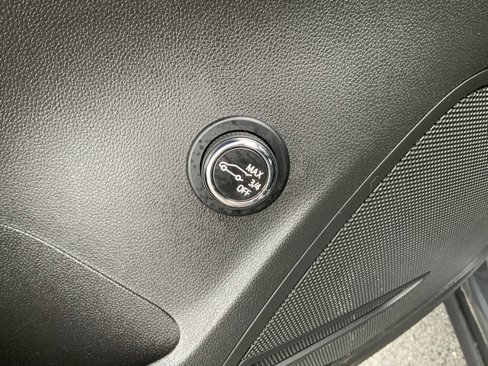 Used 2021 Buick Envision Preferred image 25