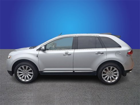 Used 2013 Lincoln MKX AWD image 7