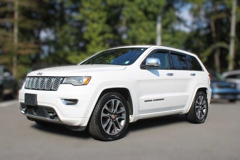 Used 2018 Jeep Grand Cherokee Overland image 3