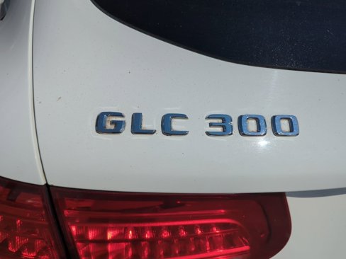 Used 2016 Mercedes-Benz GLC 300 image 10